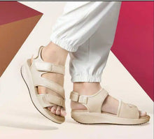 Carica l'immagine nel visualizzatore di Gallery, Sandali Basculanti Scarpe Modello Maiori Beige In Tessuto