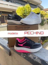 Carica l&#39;immagine nel visualizzatore di Gallery, Scarpe Basculanti Donna Modello Pechino Nero Fuxia In Eco Pelle
