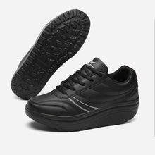 Carica l&#39;immagine nel visualizzatore di Gallery, Scarpe Basculanti Nero Modello Bali in Eco Pelle Con Lacci
