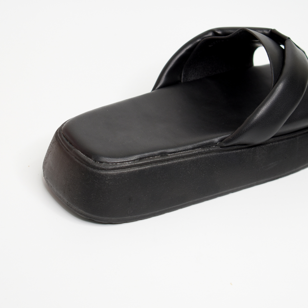 Infradito Semi Basculante Modello Ischia Nero Poppo Shop Lo